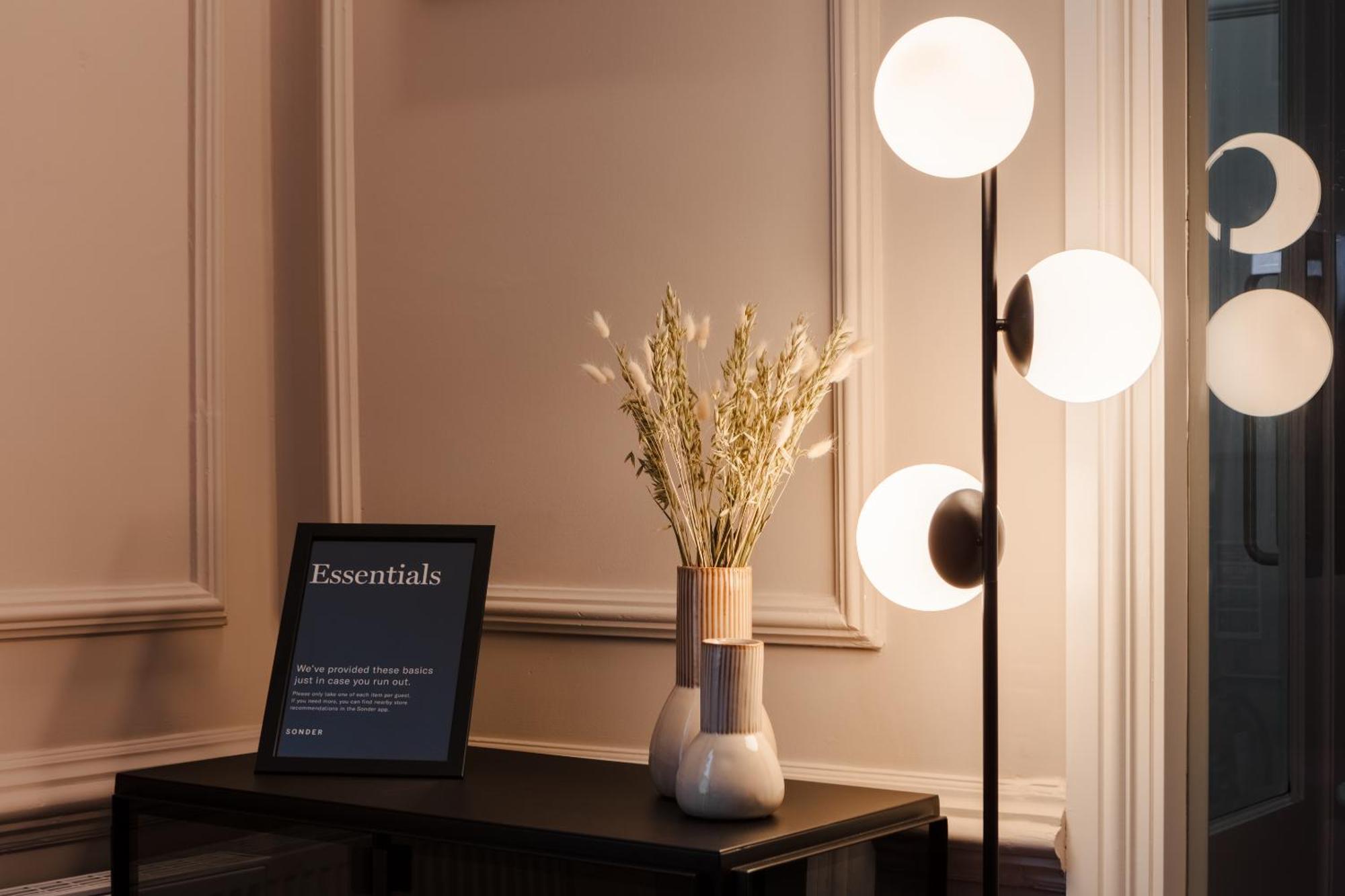 The Earl Hotel Leeson Street, Sonder By Marriott Bonvoy ดับลิน ภายนอก รูปภาพ